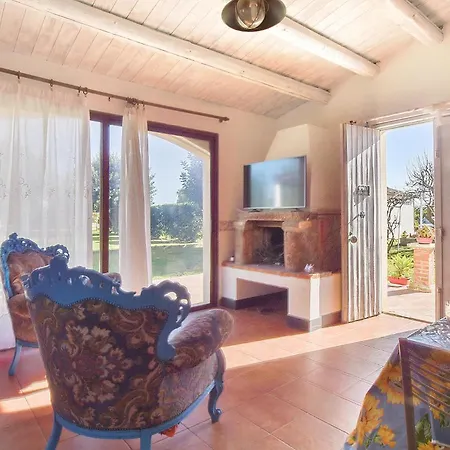2 Bedroom Pet Friendly In Siracusa 別荘