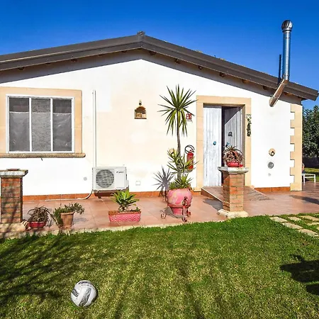 2 Bedroom Pet Friendly In Siracusa *
