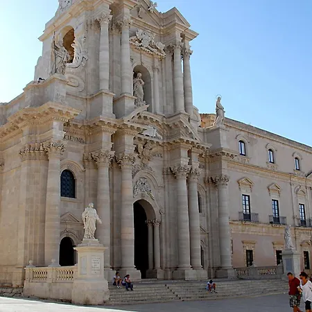 Σπίτι διακοπών 2 Bedroom Pet Friendly In Siracusa Συρακούσες